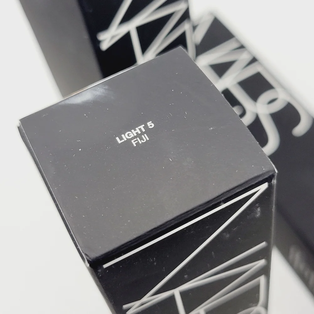Fuji L5 Nars Natural Radiant Longwear Foundation Light Medium Warm Brand New Box